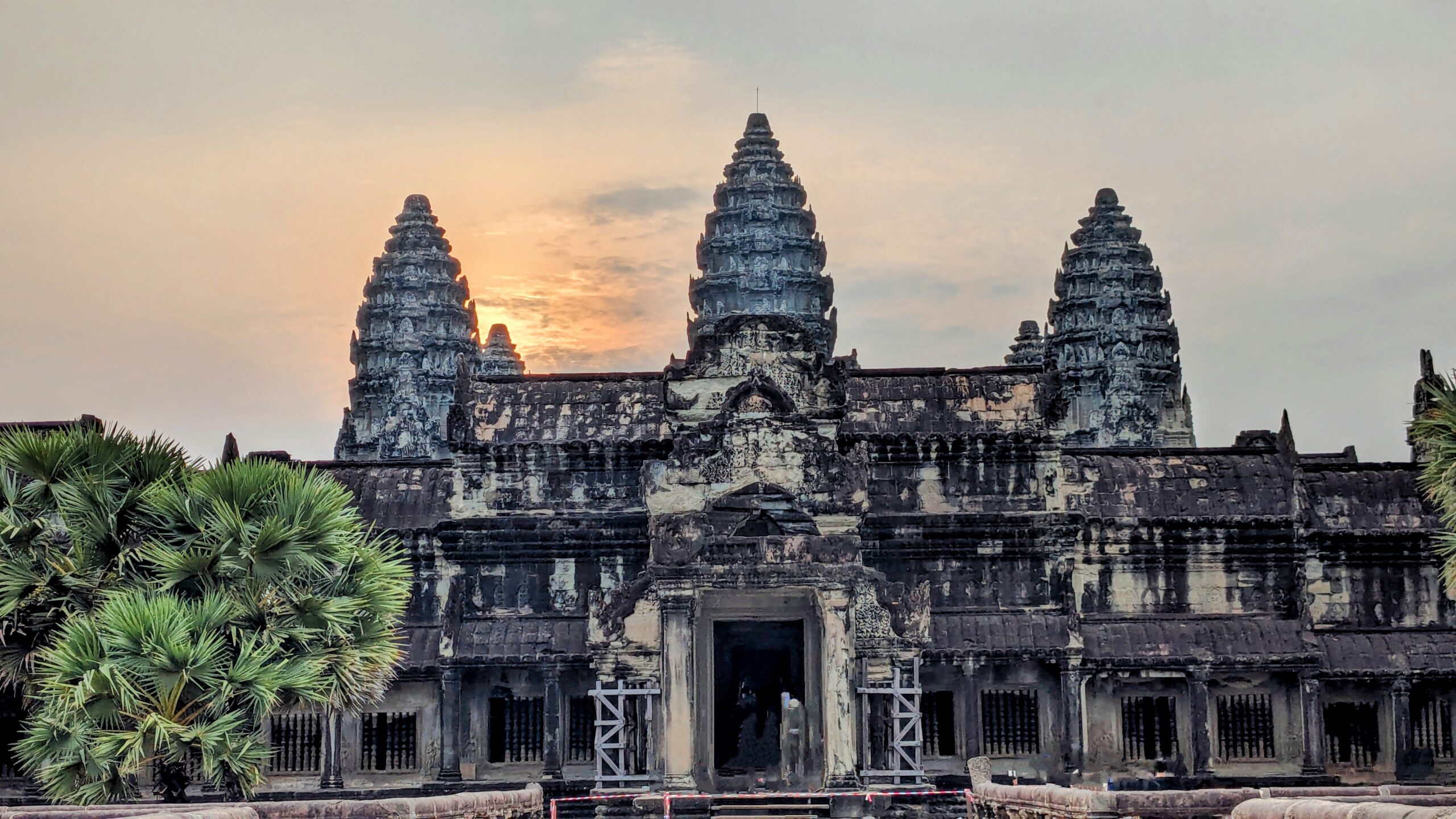 Angkor Wat bei Sonennaufgang